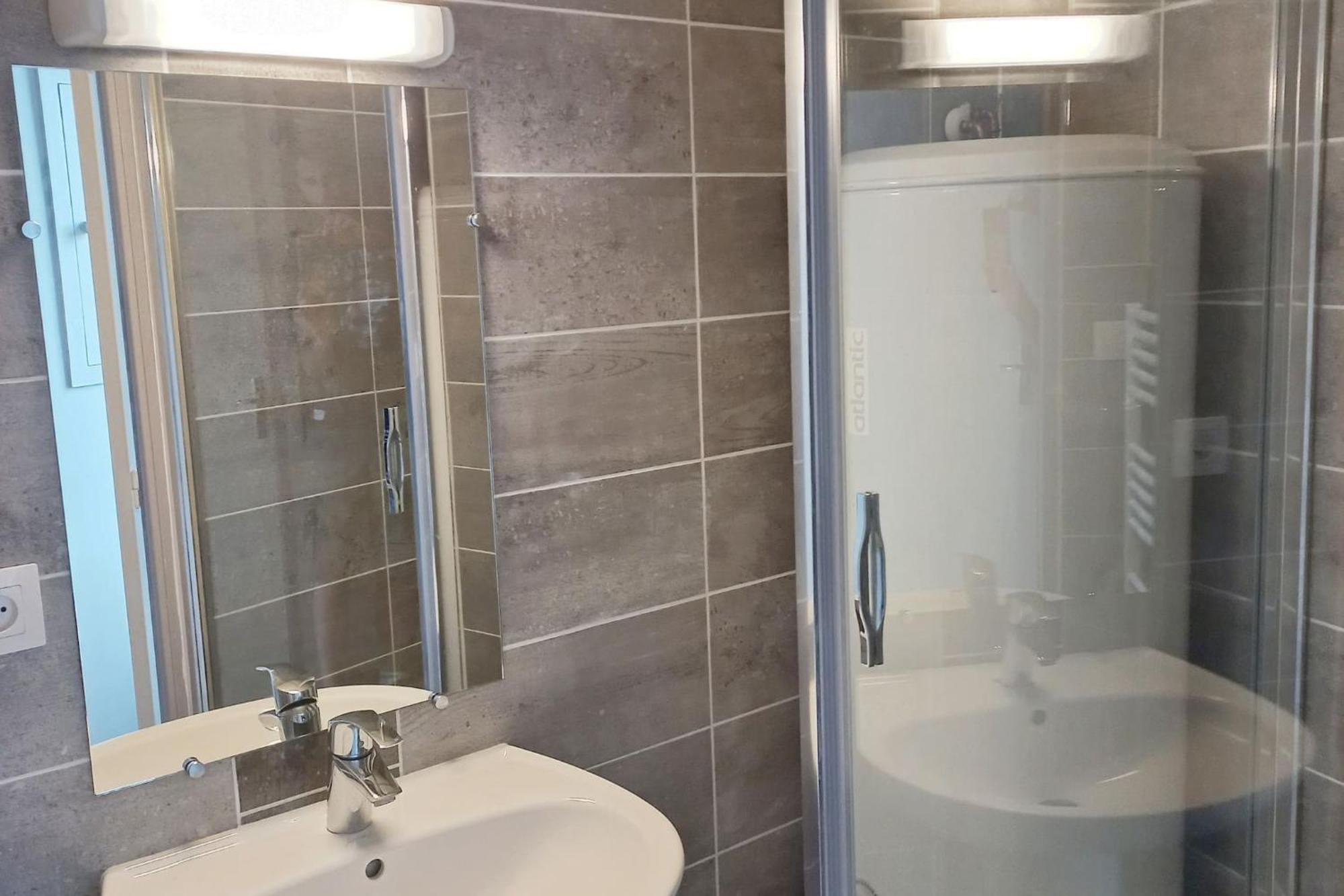 Grand Studio ✰ 35M² ✰ Centre ✰ 4Pers/2Lits ✰ Cuisine ✰ Wifi Cande Exterior photo